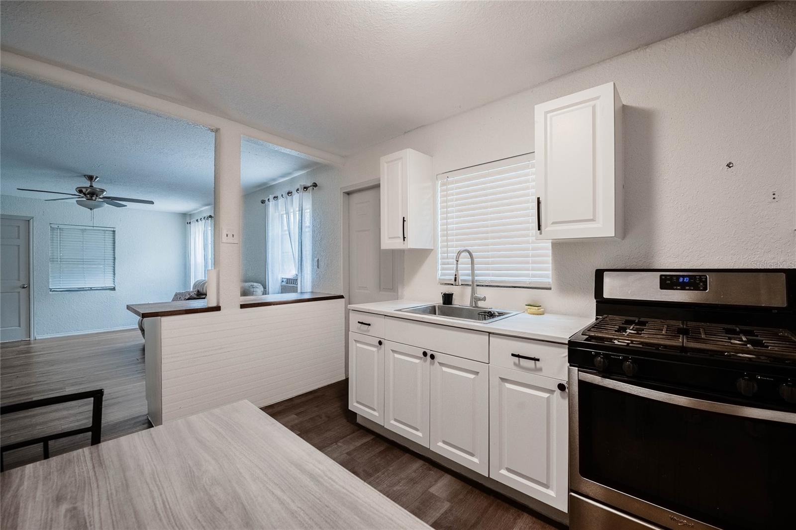 5 North, Frostproof, FL 33843