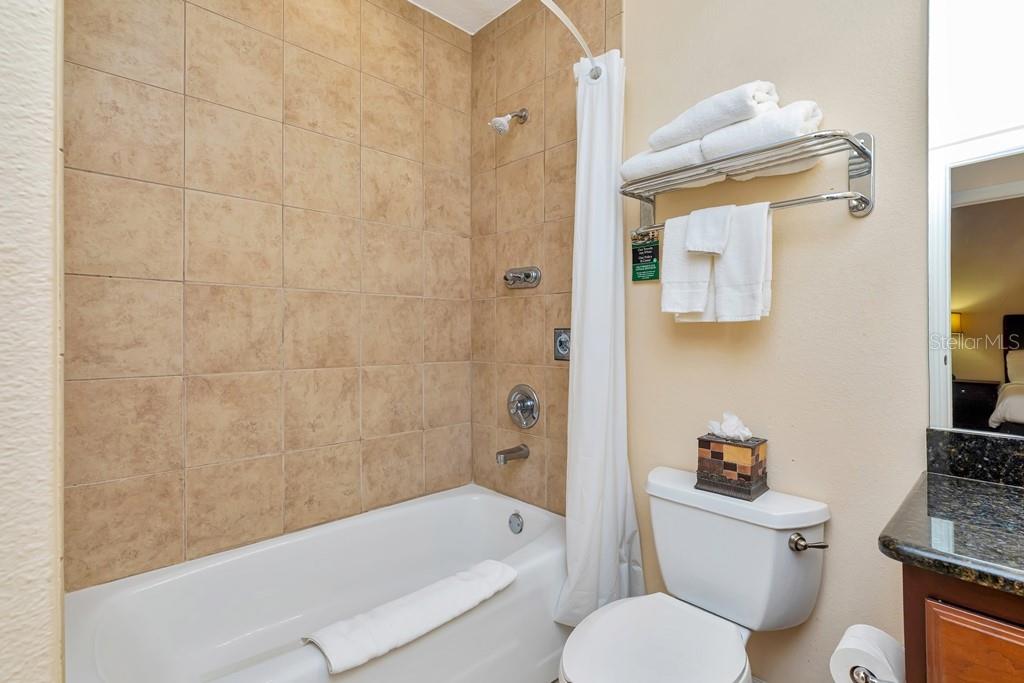 13941 Clubhouse Unit 103, Tampa, FL 33618