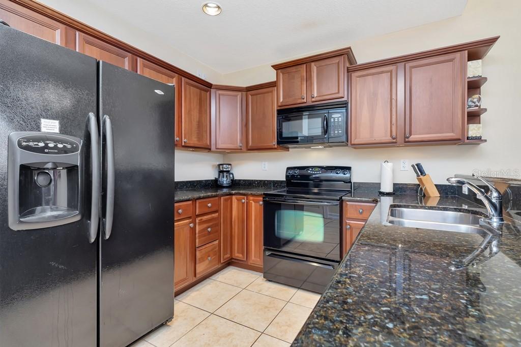 13941 Clubhouse Unit 103, Tampa, FL 33618