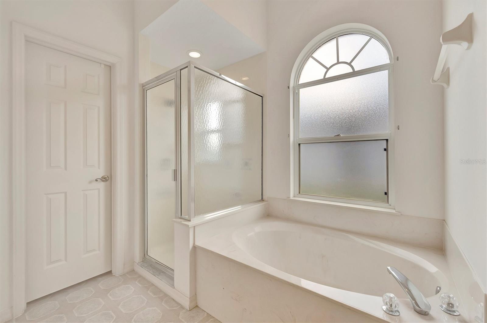 4206 73rd, Sarasota, FL 34243