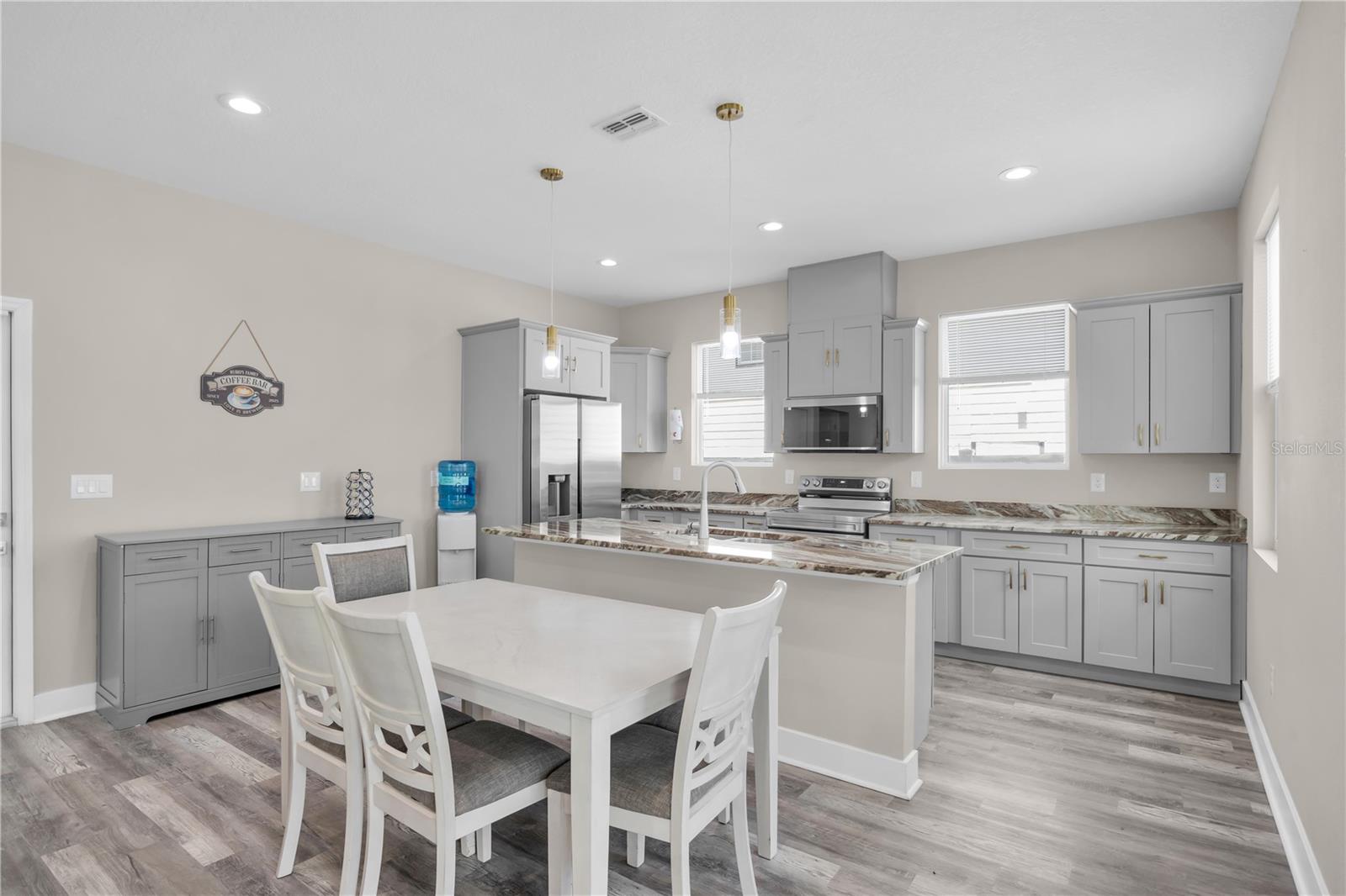 2404 Cassell, Tampa, FL 33605