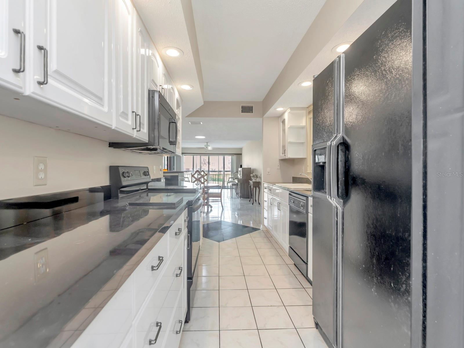 7871 Sailboat Key Unit 108, St Petersburg, FL 33707