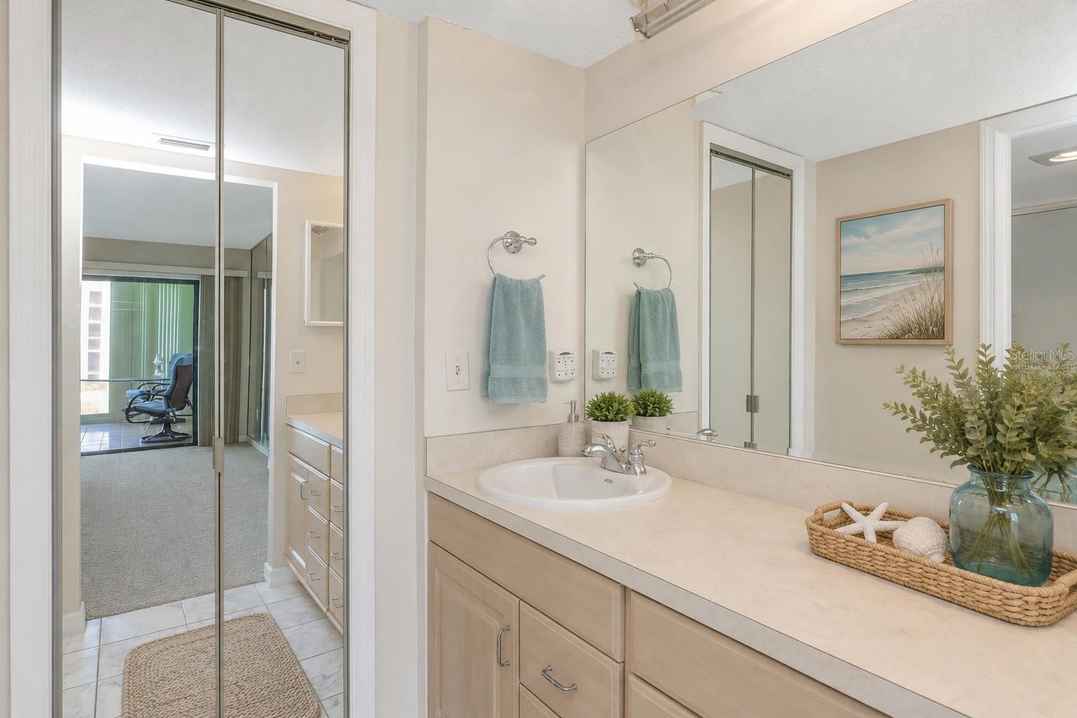 7871 Sailboat Key Unit 108, St Petersburg, FL 33707