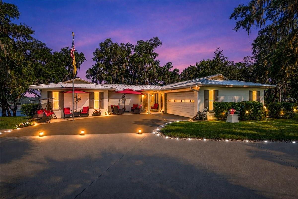 10522 146th Terrace, Ocklawaha, FL 32179