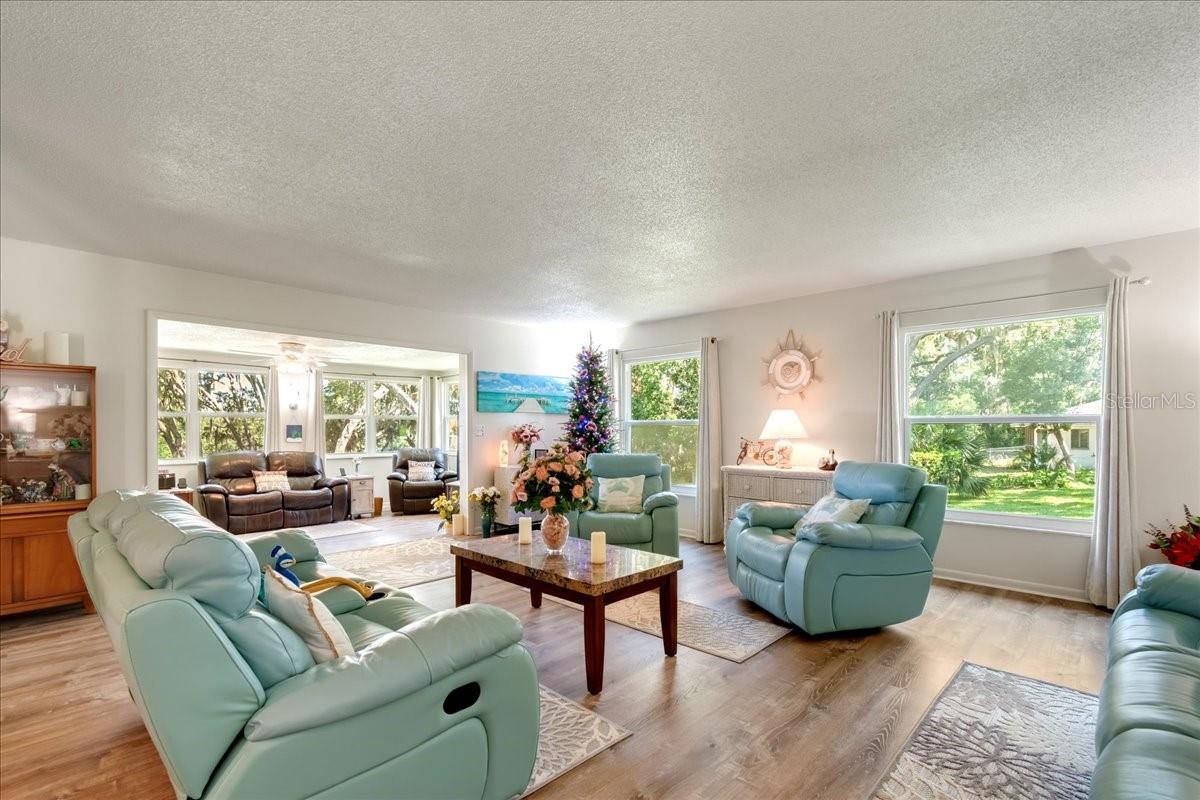 10522 146th Terrace, Ocklawaha, FL 32179