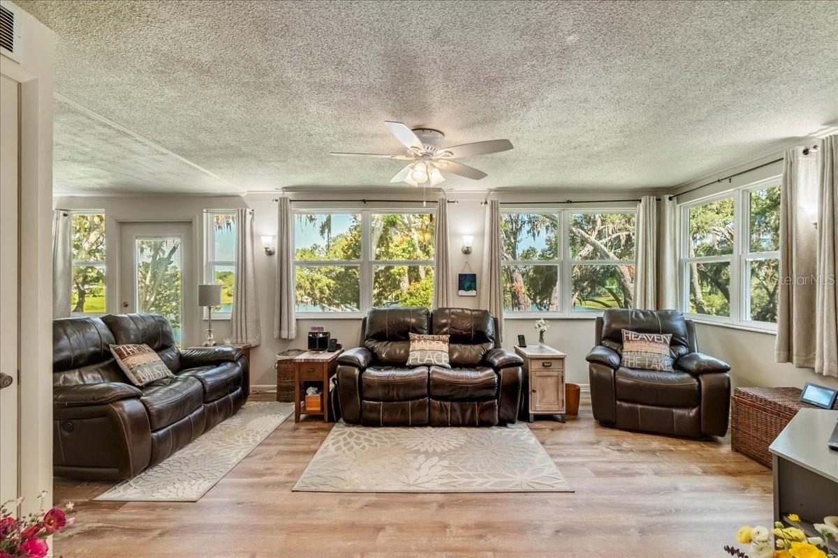 10522 146th Terrace, Ocklawaha, FL 32179