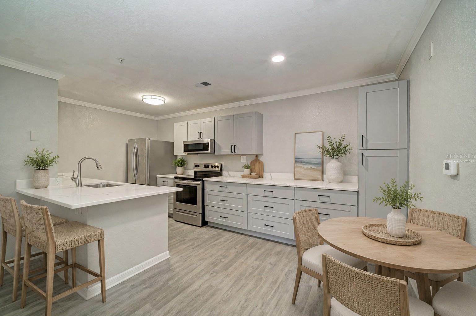 8932 Manor Unit 102, Bradenton, FL 34202