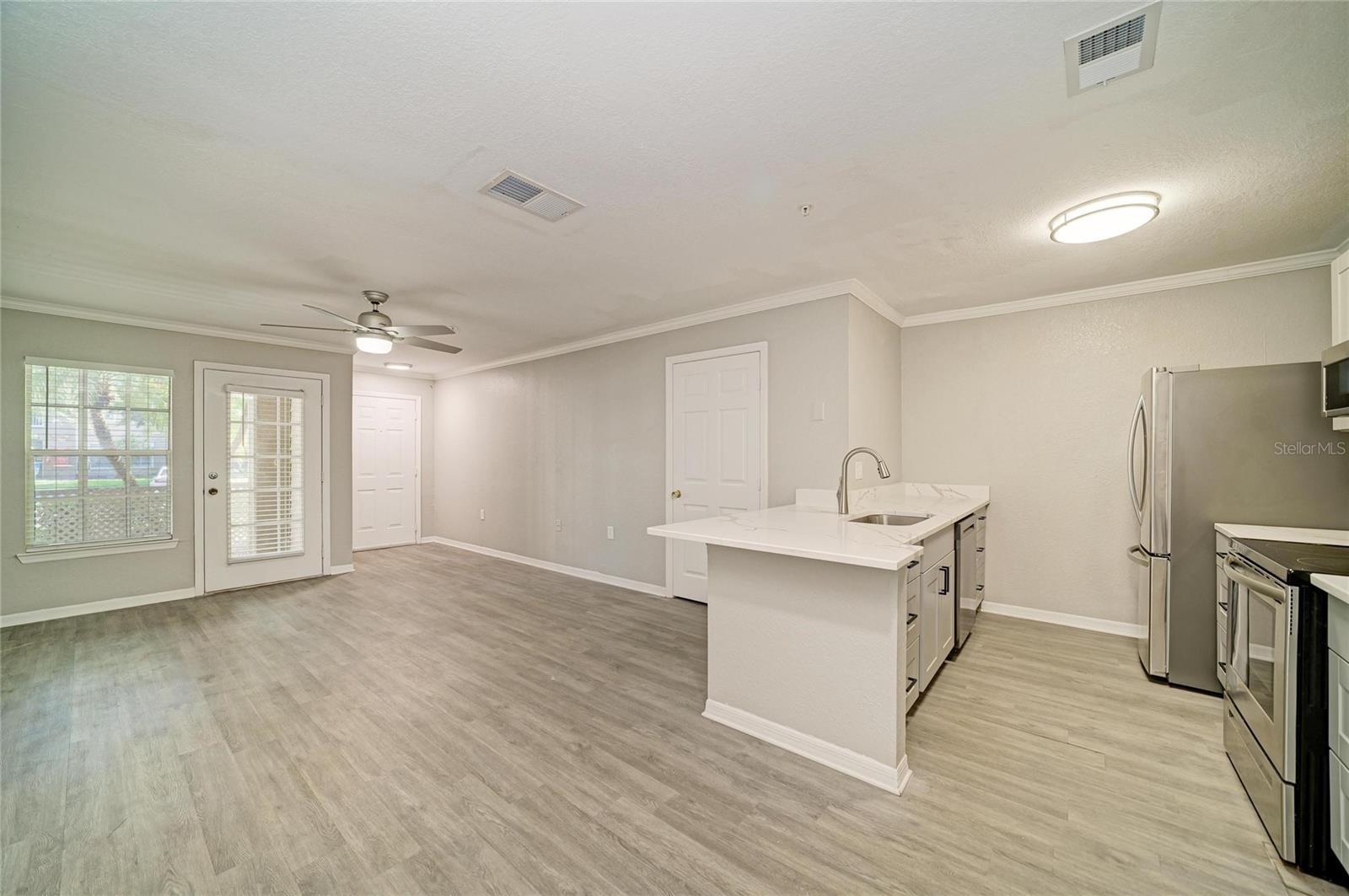 8932 Manor Unit 102, Bradenton, FL 34202
