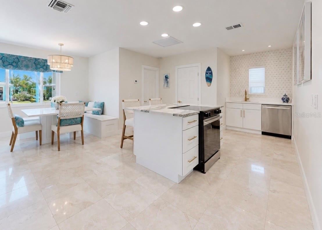 480 Bayshore, Madeira Beach, FL 33708