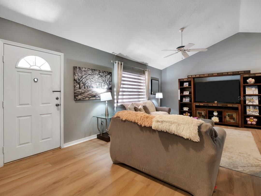 1048 Malletwood, Brandon, FL 33510