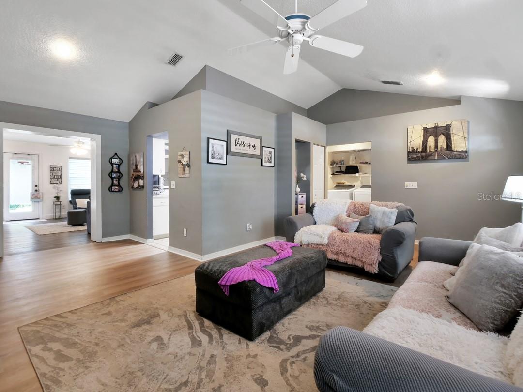 1048 Malletwood, Brandon, FL 33510