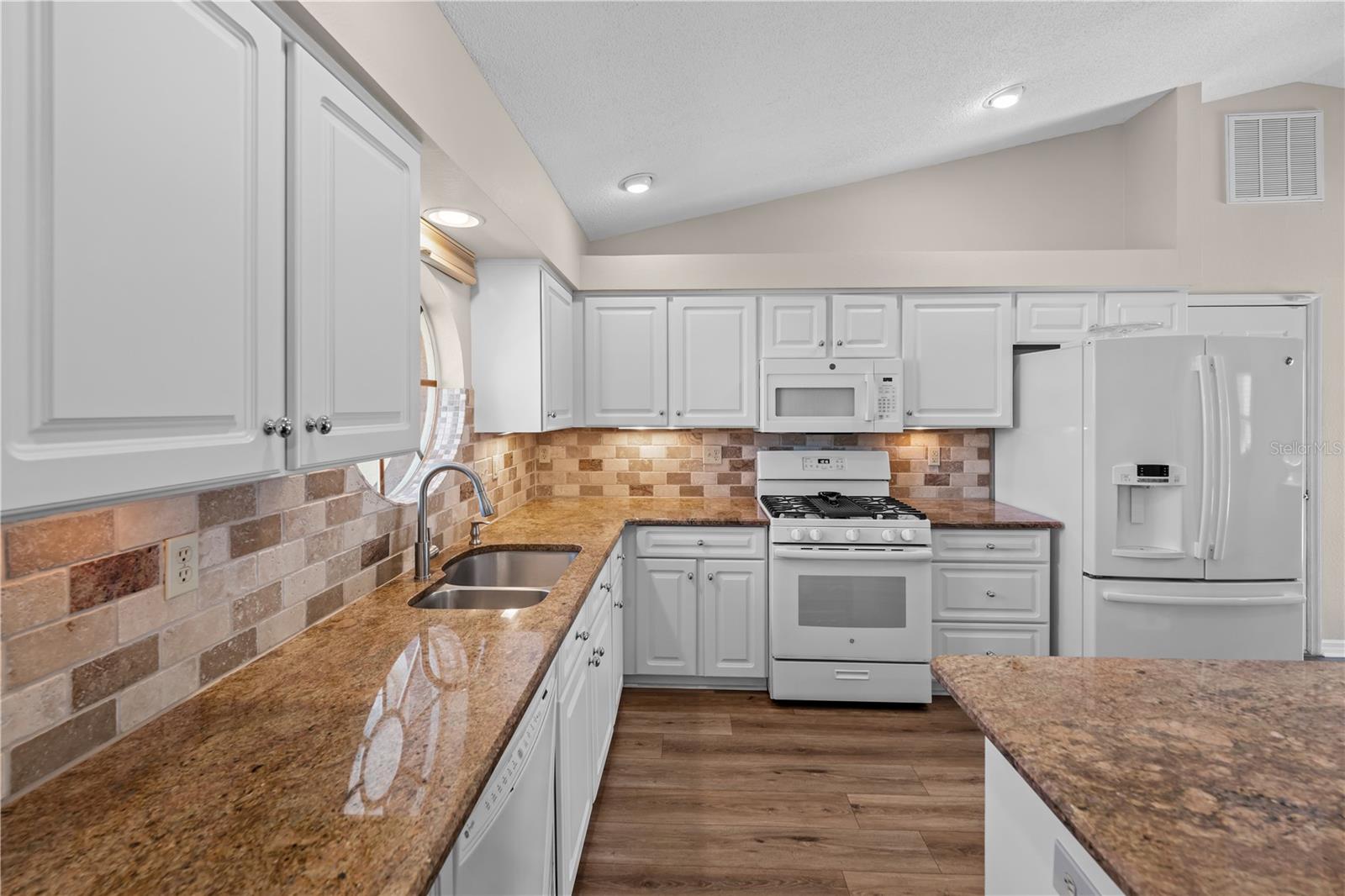 6323 Silver Lakes, Lakeland, FL 33810