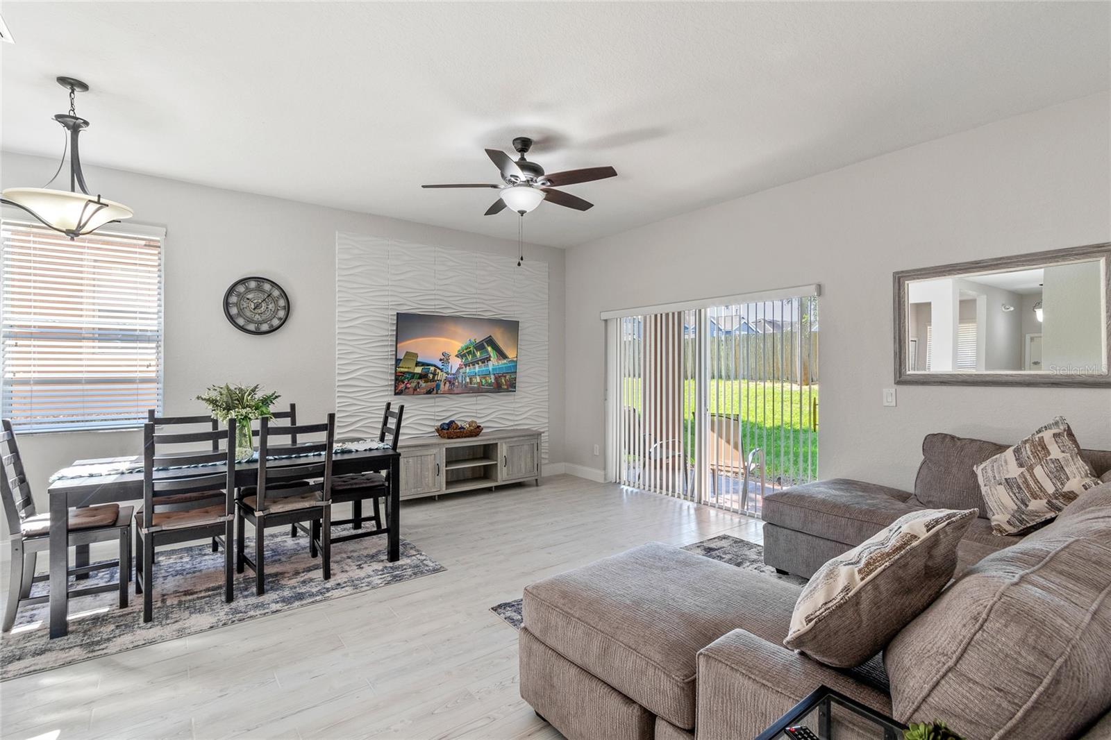 4040 Calabria, Davenport, FL 33897
