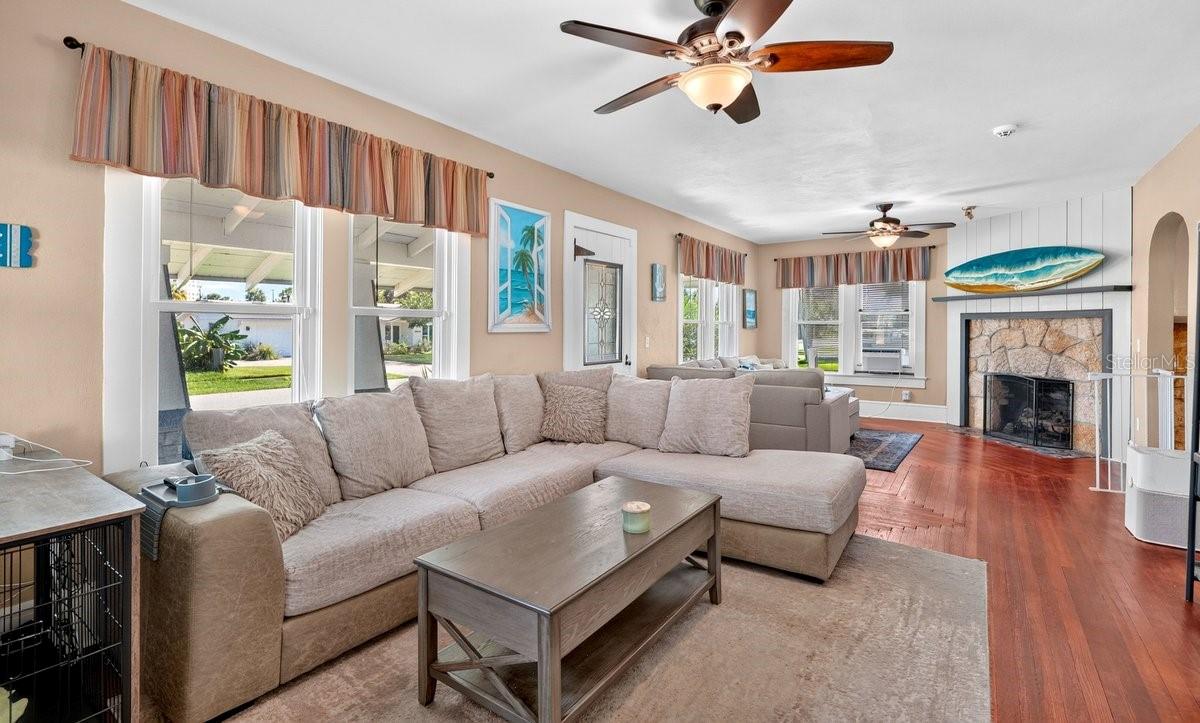 330 Hartford, Daytona Beach, FL 32118