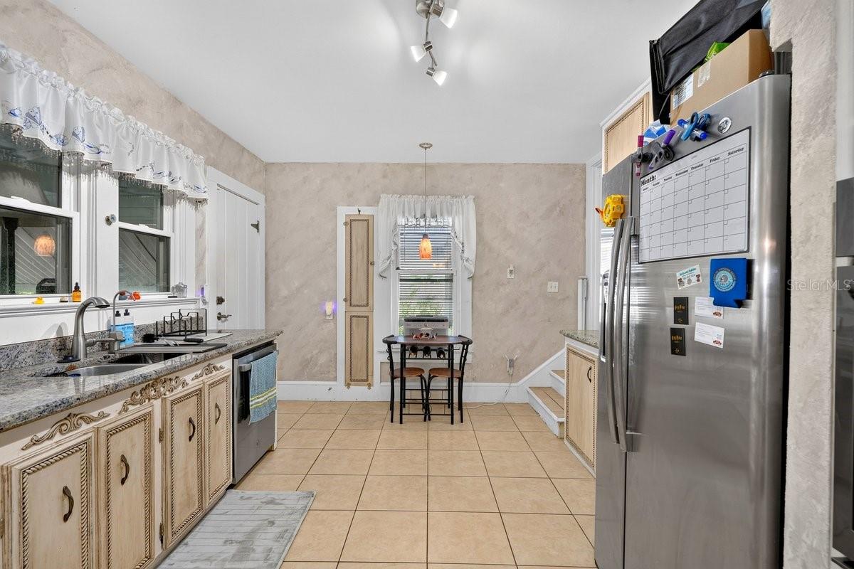 330 Hartford, Daytona Beach, FL 32118