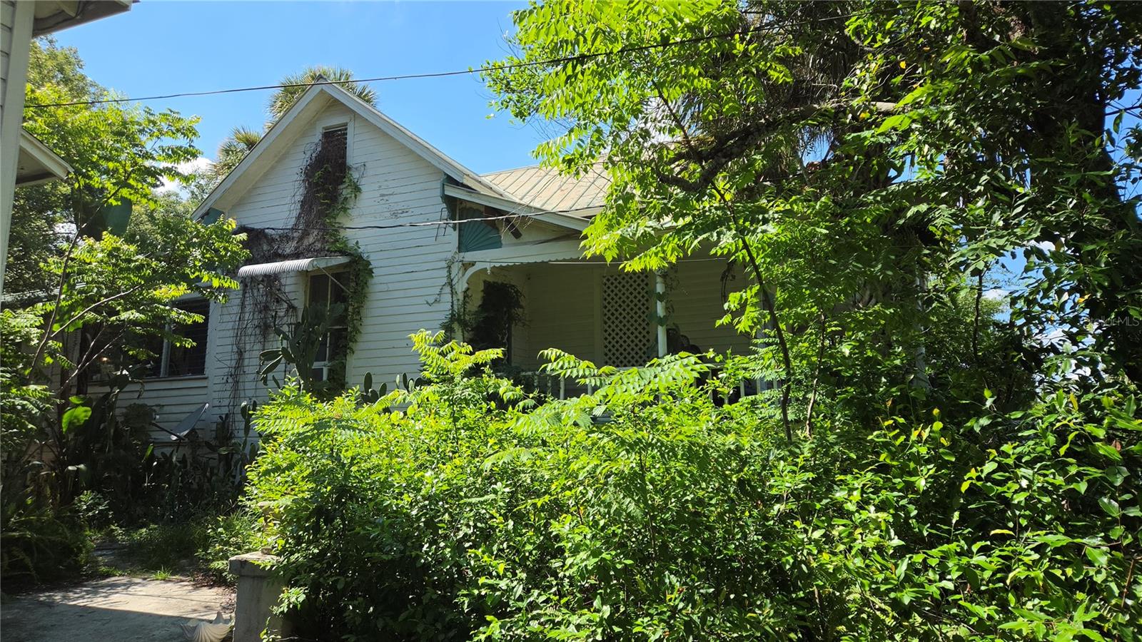 236 Amelia, Deland, FL 32724