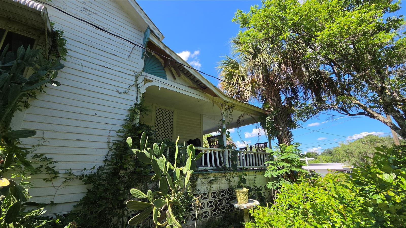 236 Amelia, Deland, FL 32724