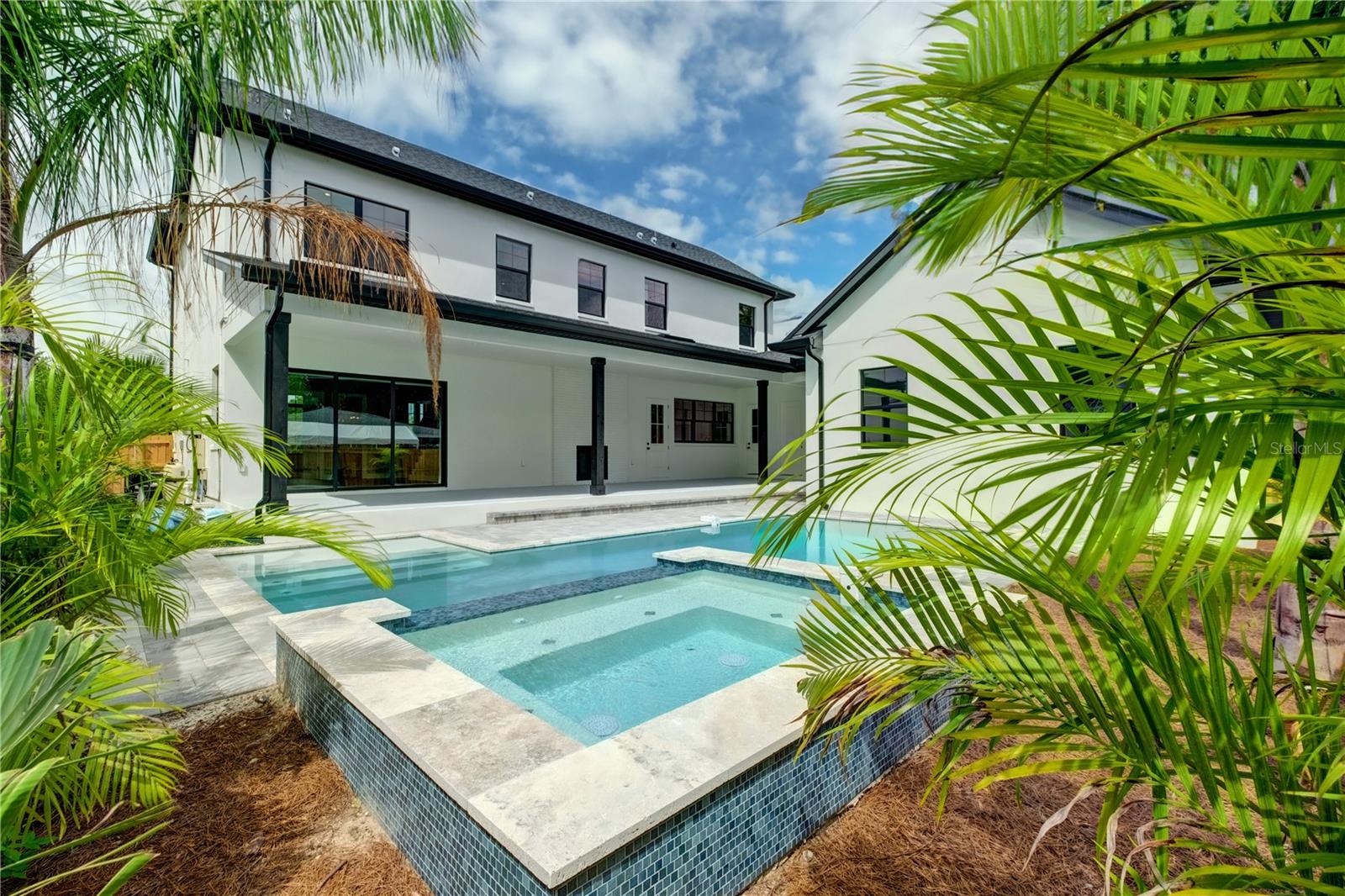 805 Indiana, Tampa, FL 33603