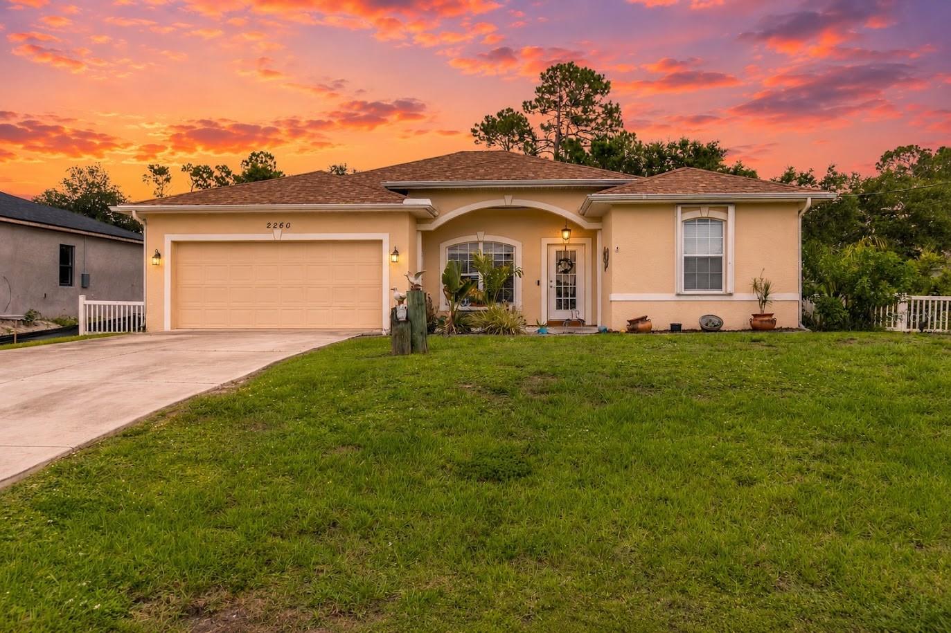 2260 Zuyder, North Port, FL 34286