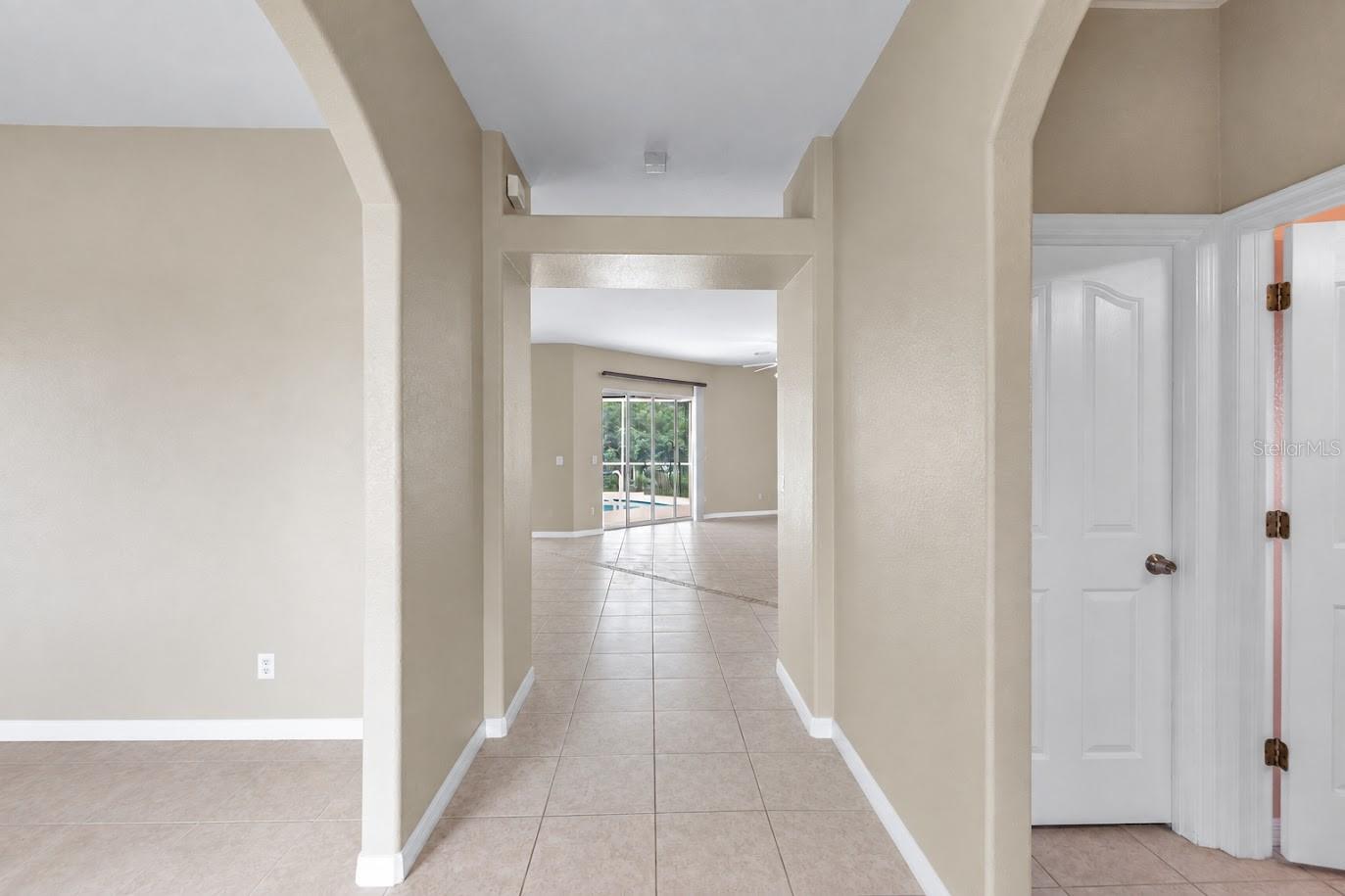 2260 Zuyder, North Port, FL 34286