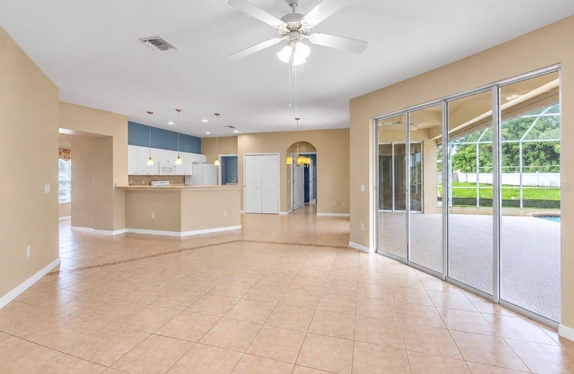 2260 Zuyder, North Port, FL 34286