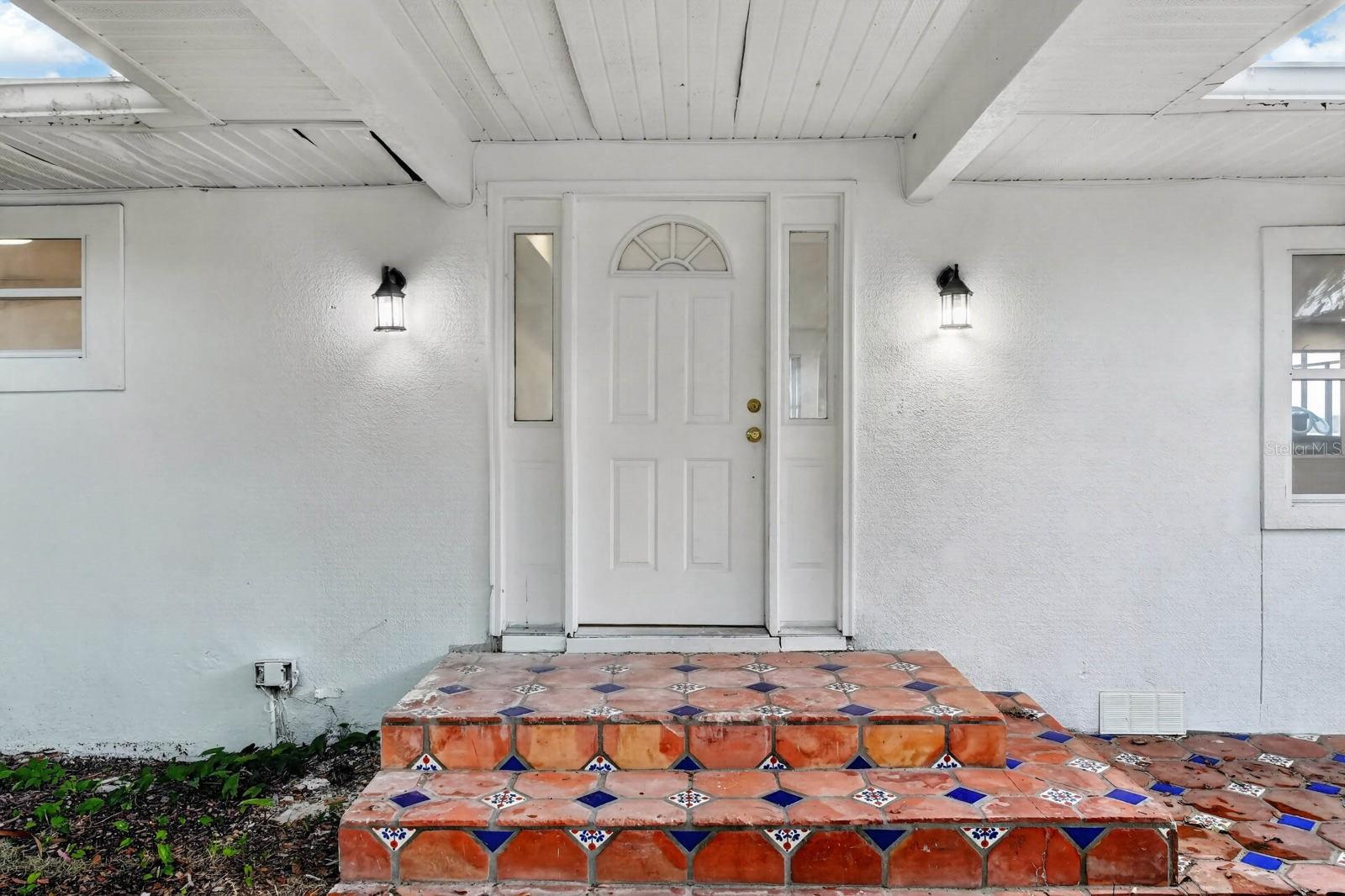 157 Grandview, East Palatka, FL 32131