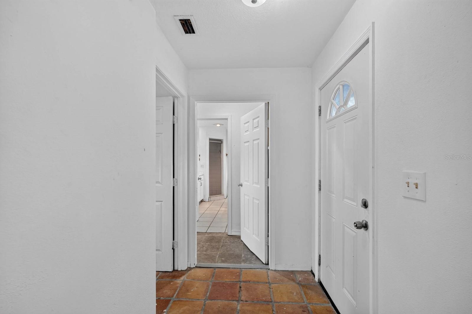 157 Grandview, East Palatka, FL 32131