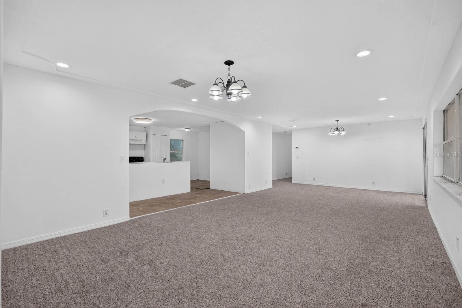157 Grandview, East Palatka, FL 32131