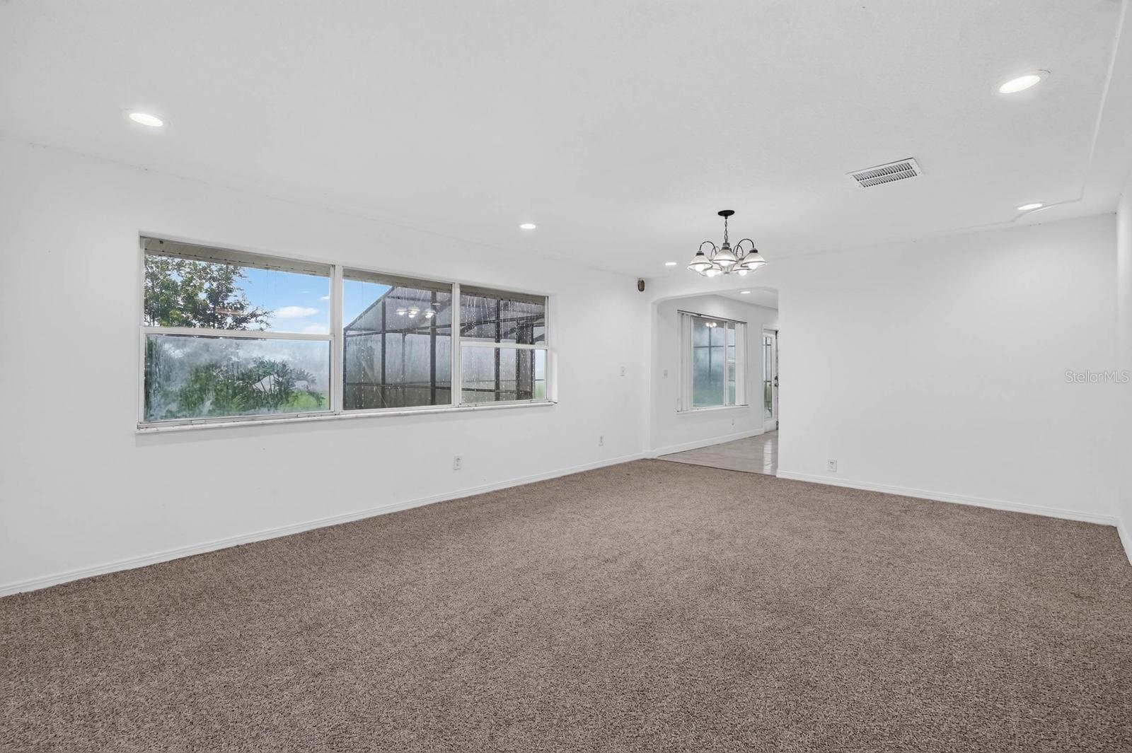 157 Grandview, East Palatka, FL 32131