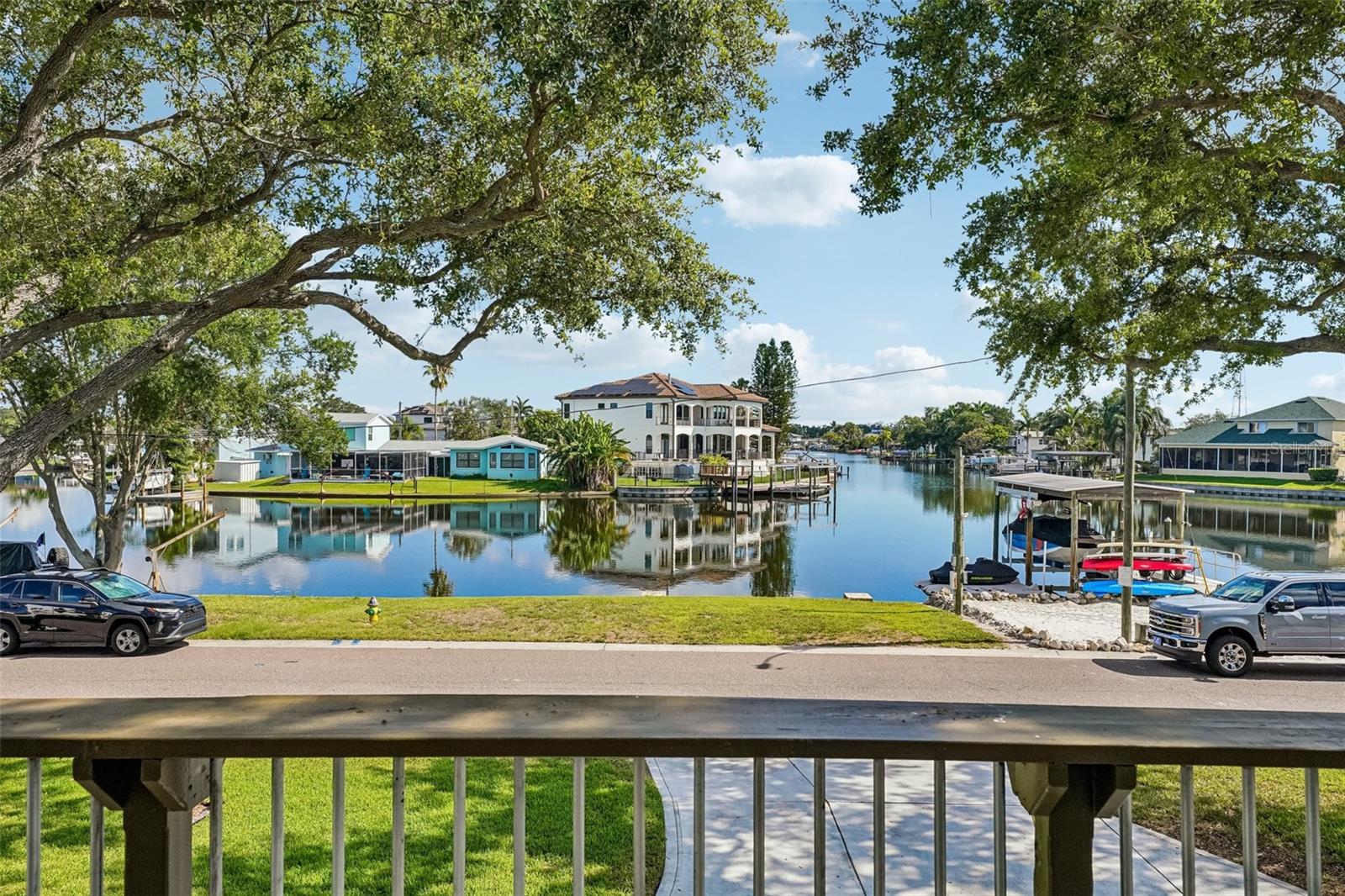 300 90th, St Petersburg, FL 33702