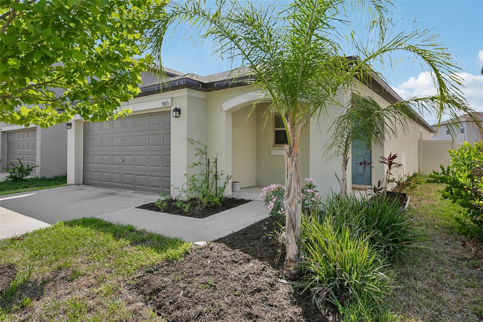 9415 Lemon Drop, Sun City Center, FL 33573