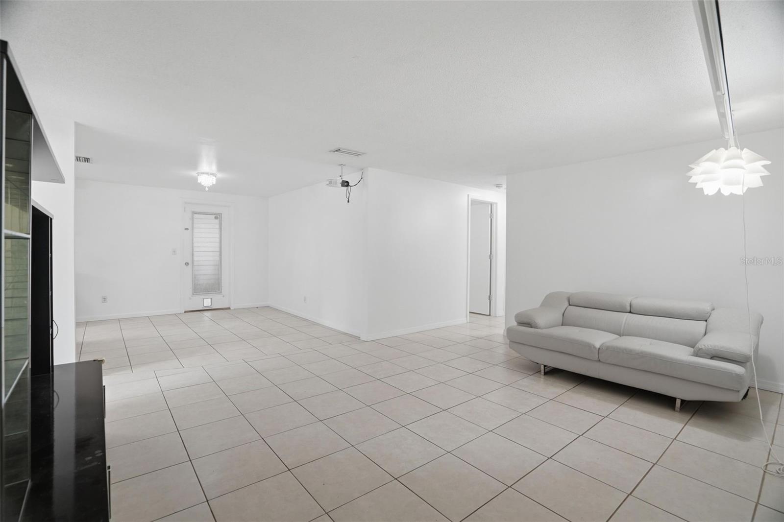 8855 53rd, Pinellas Park, FL 33782