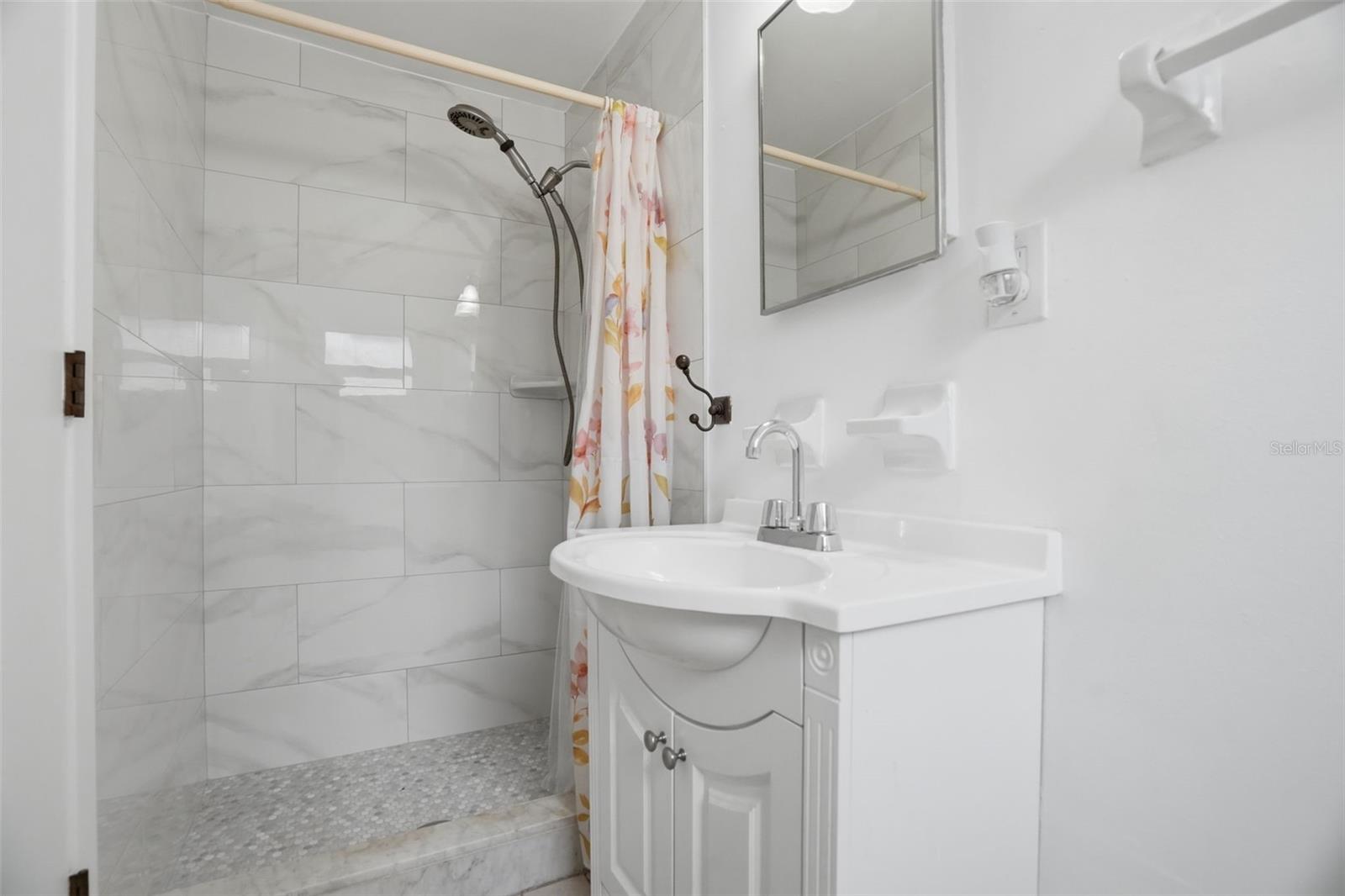 8855 53rd, Pinellas Park, FL 33782