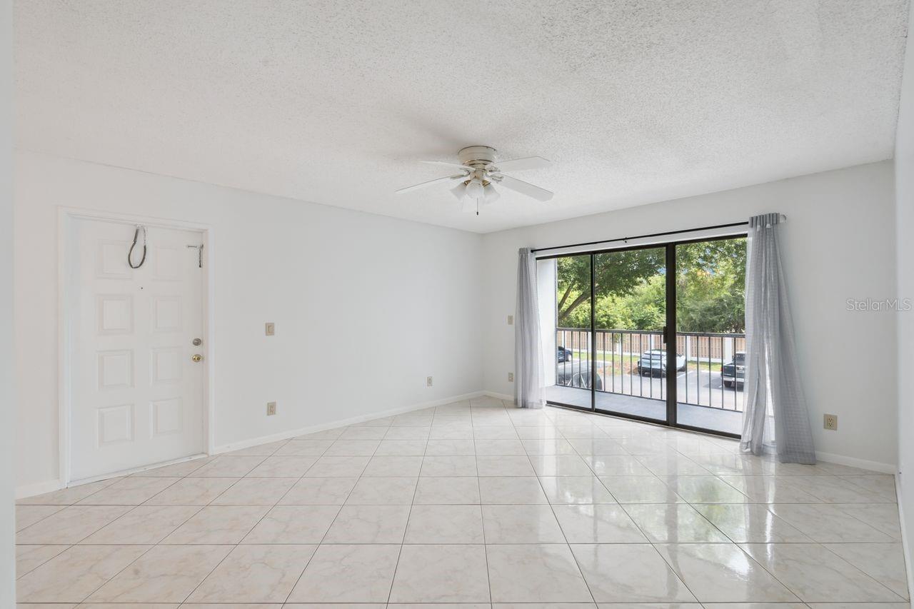 8215 Sun Spring Unit 12, Orlando, FL 32825