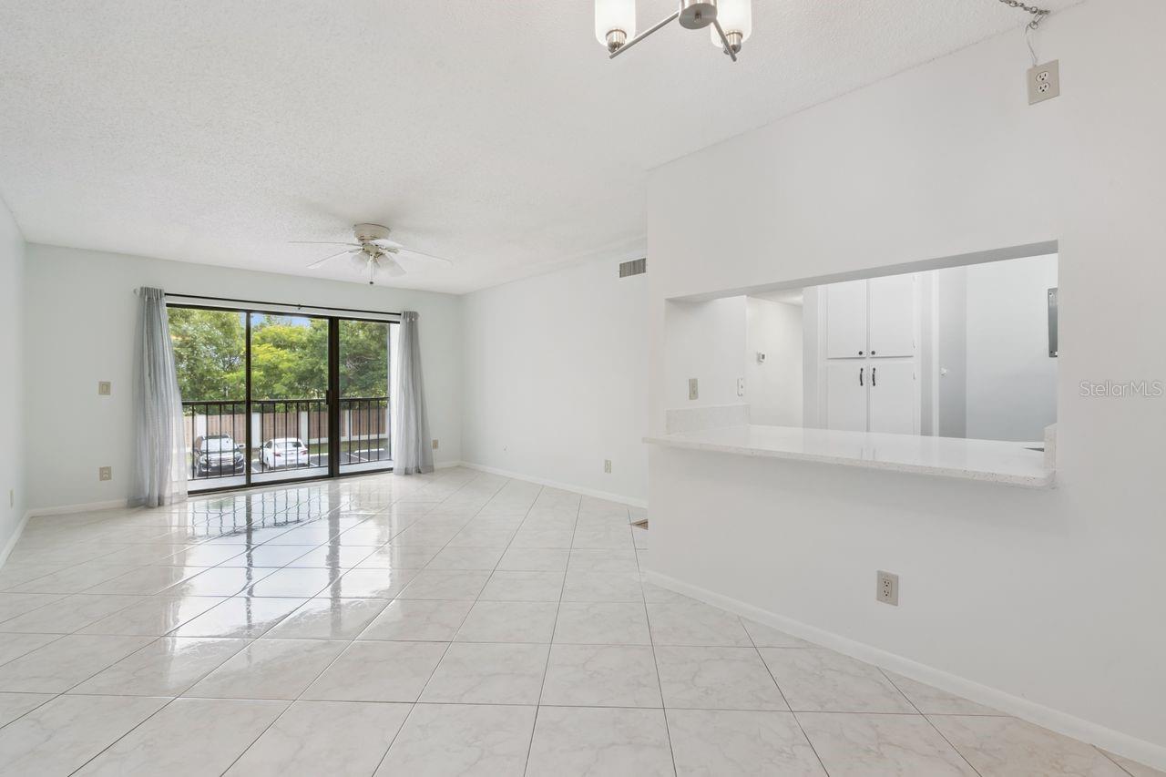 8215 Sun Spring Unit 12, Orlando, FL 32825