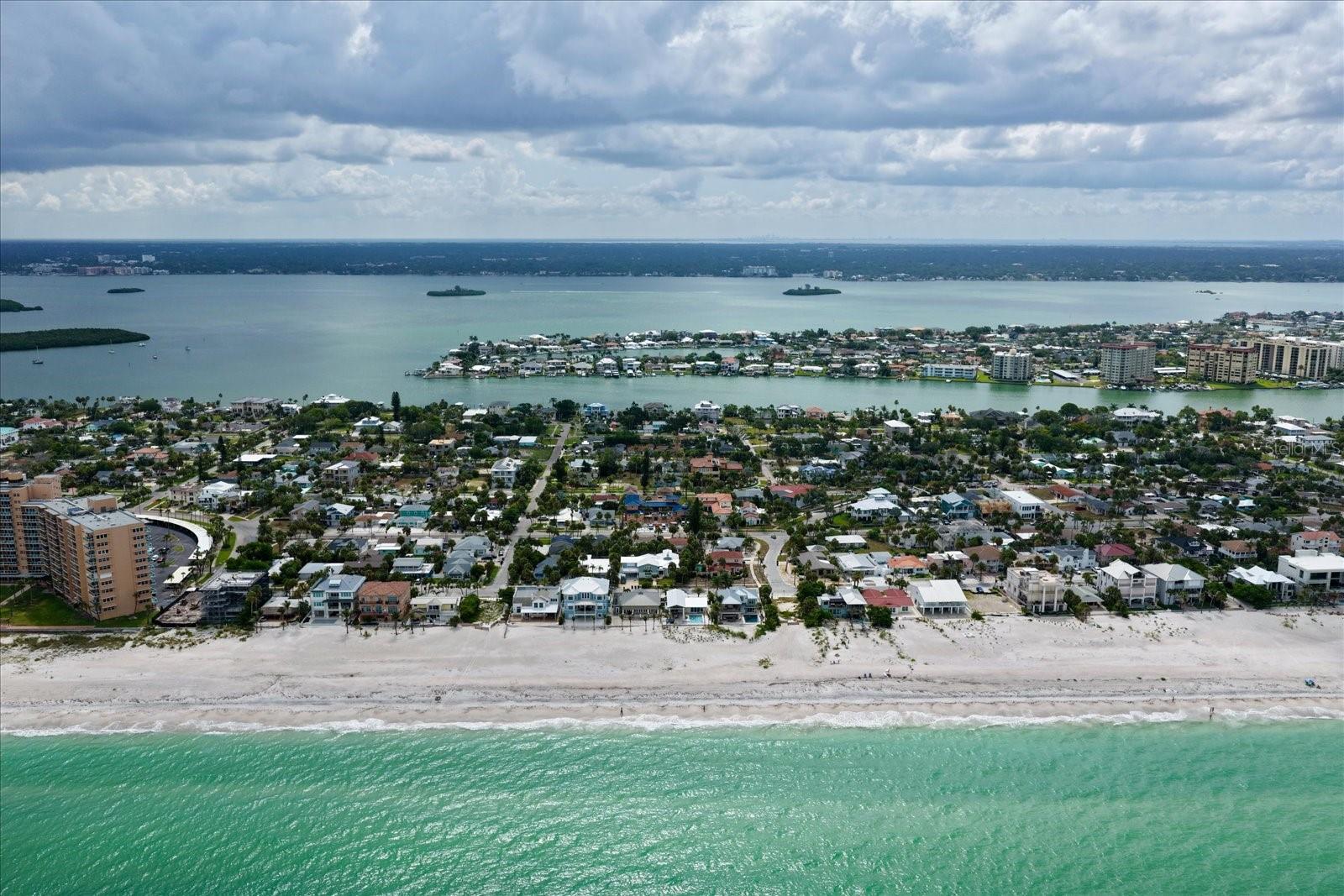 835 Bruce, Clearwater Beach, FL 33767