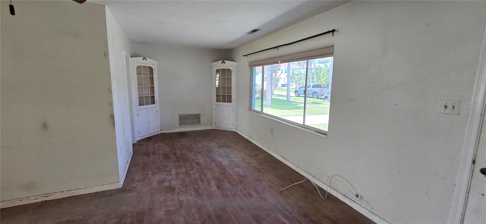 835 Bruce, Clearwater Beach, FL 33767