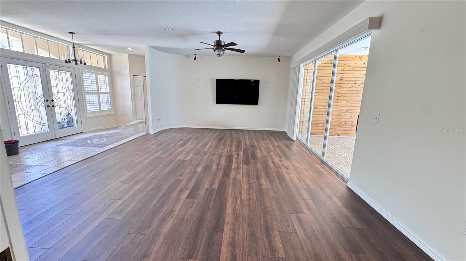 1230 Berkshire, Tarpon Springs, FL 34688