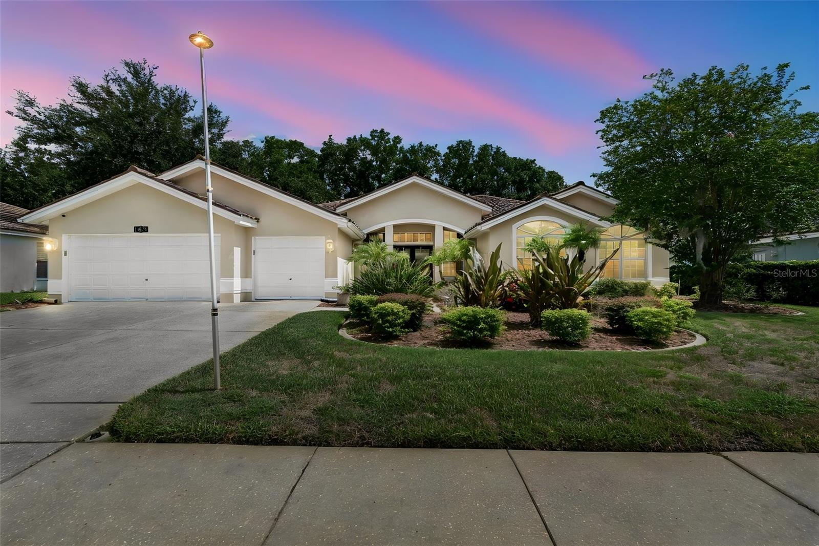 1230 Berkshire, Tarpon Springs, FL 34688