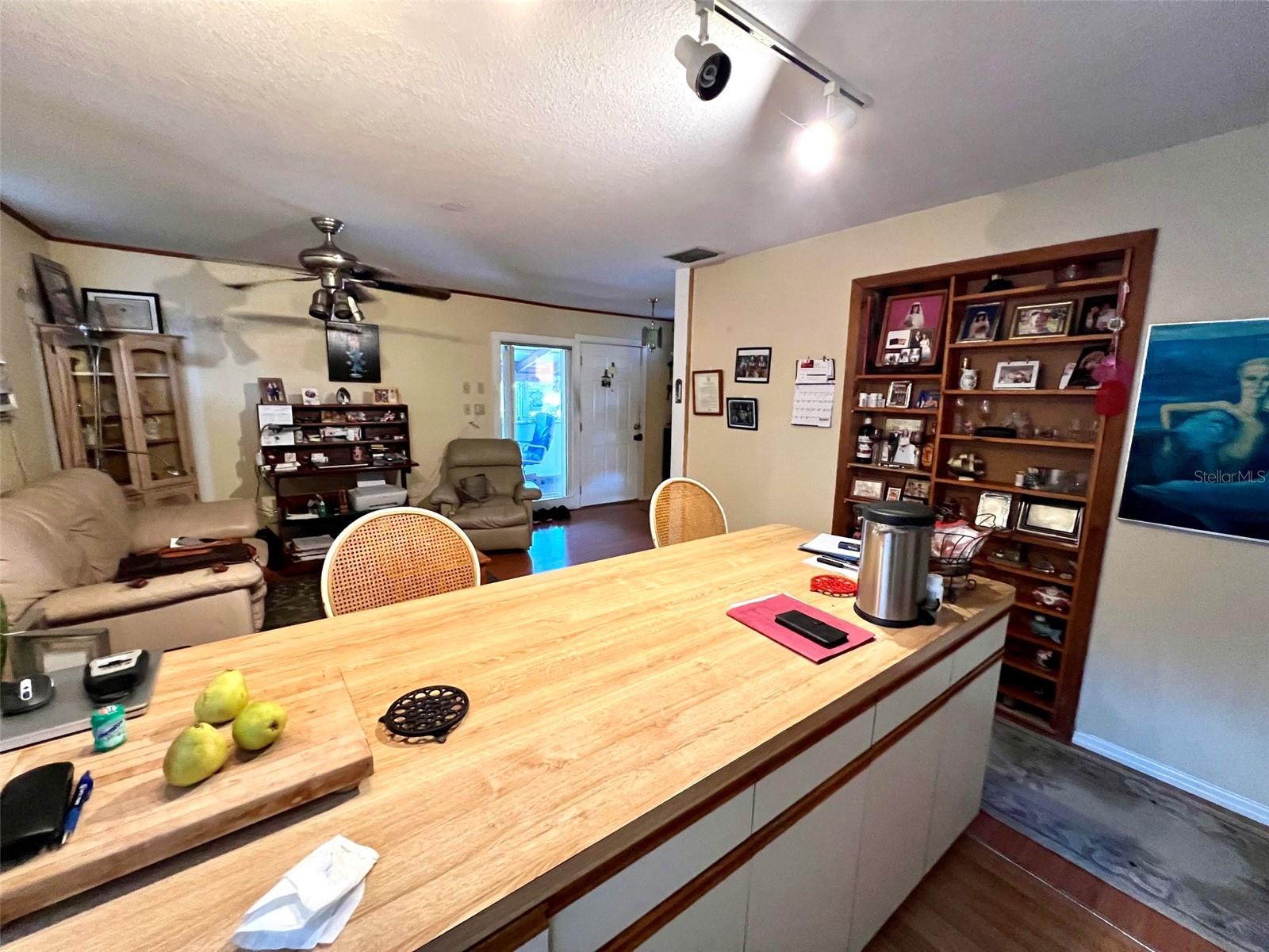 1769 Overbrook, Clearwater, FL 33755