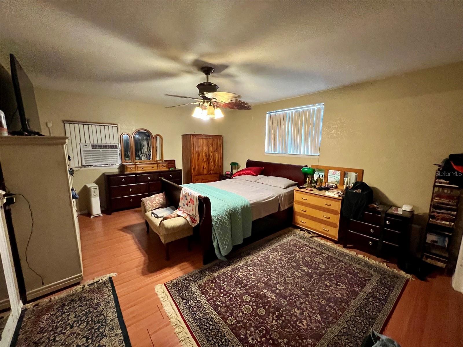 1769 Overbrook, Clearwater, FL 33755