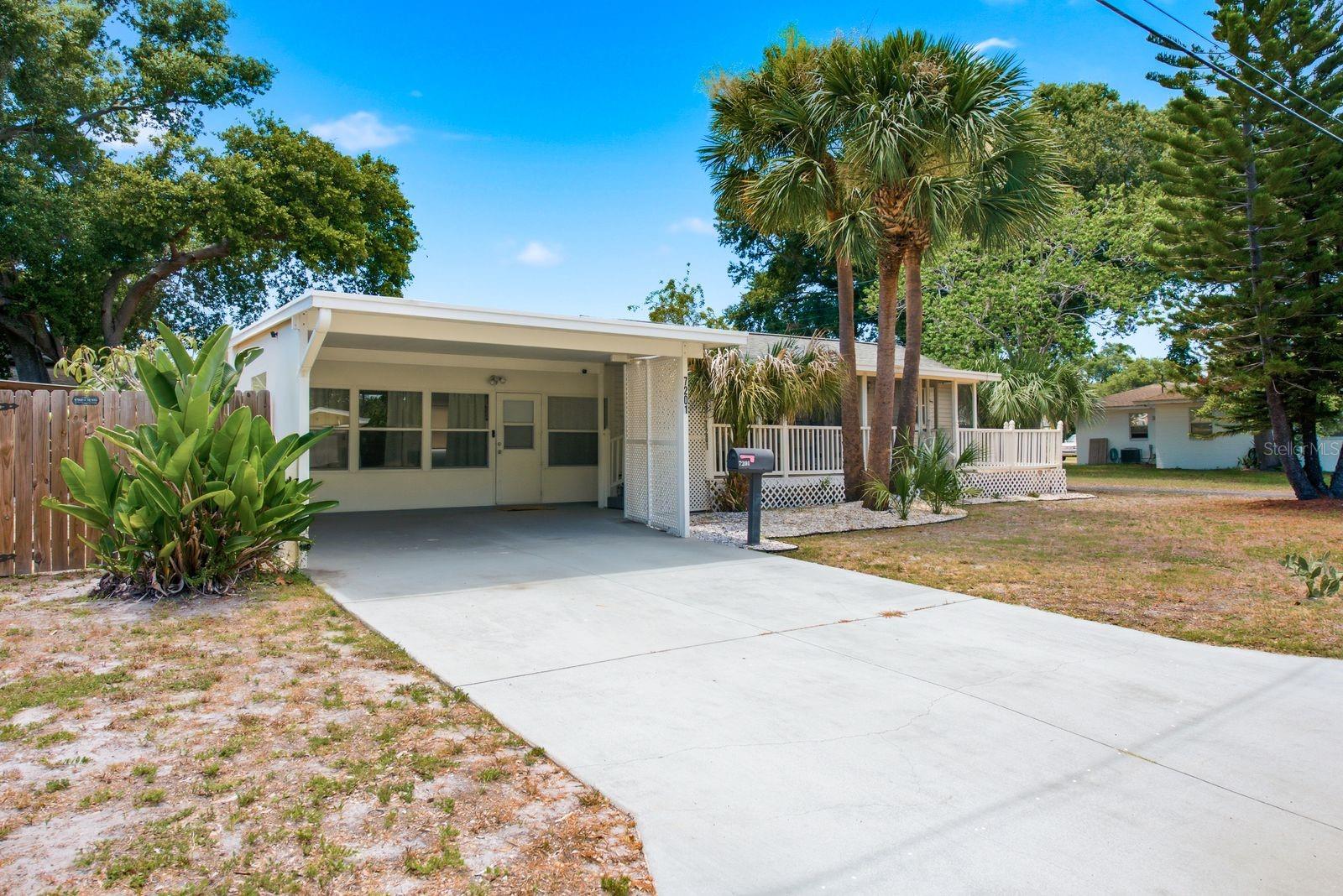 7201 5th, St Petersburg, FL 33701