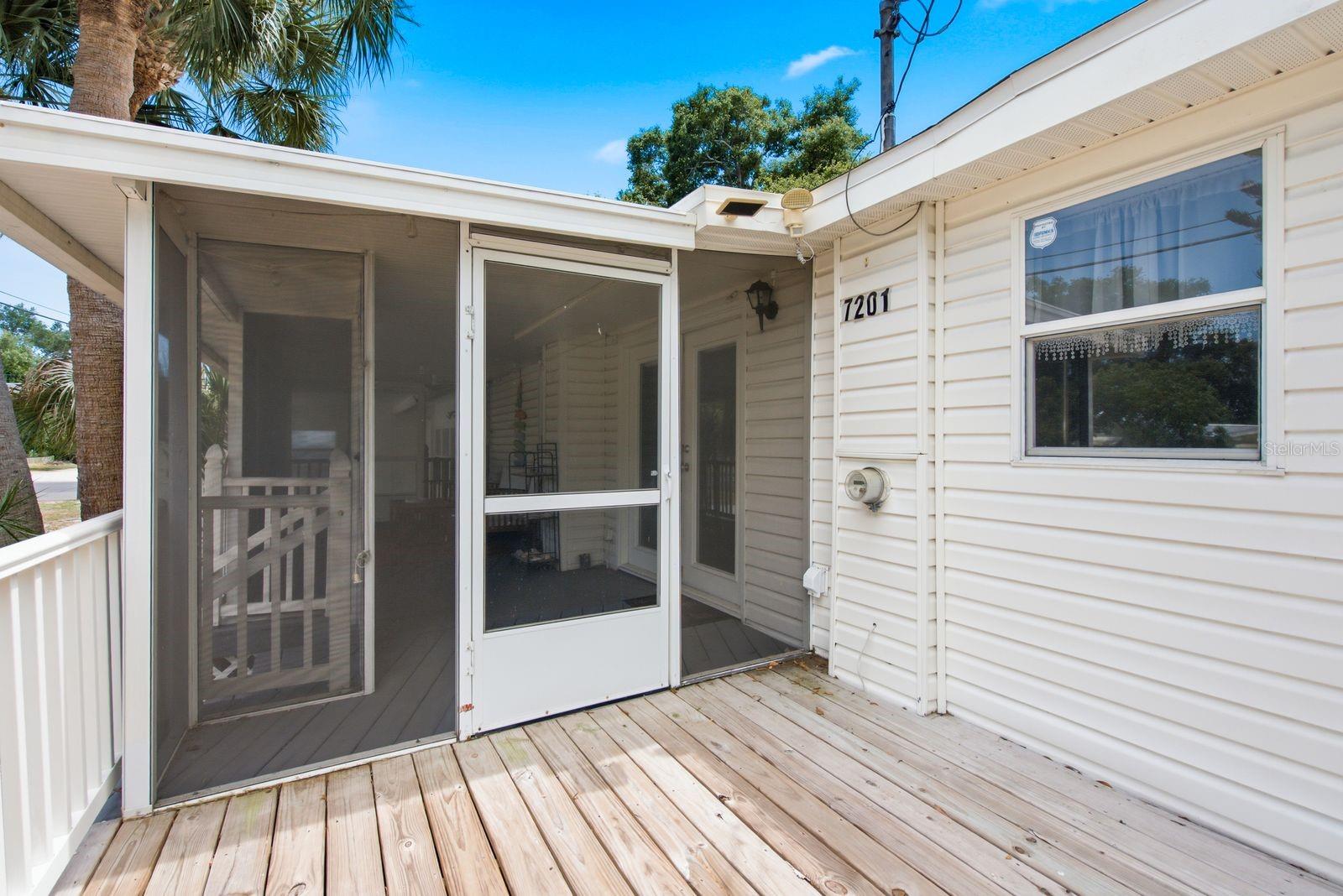 7201 5th, St Petersburg, FL 33701