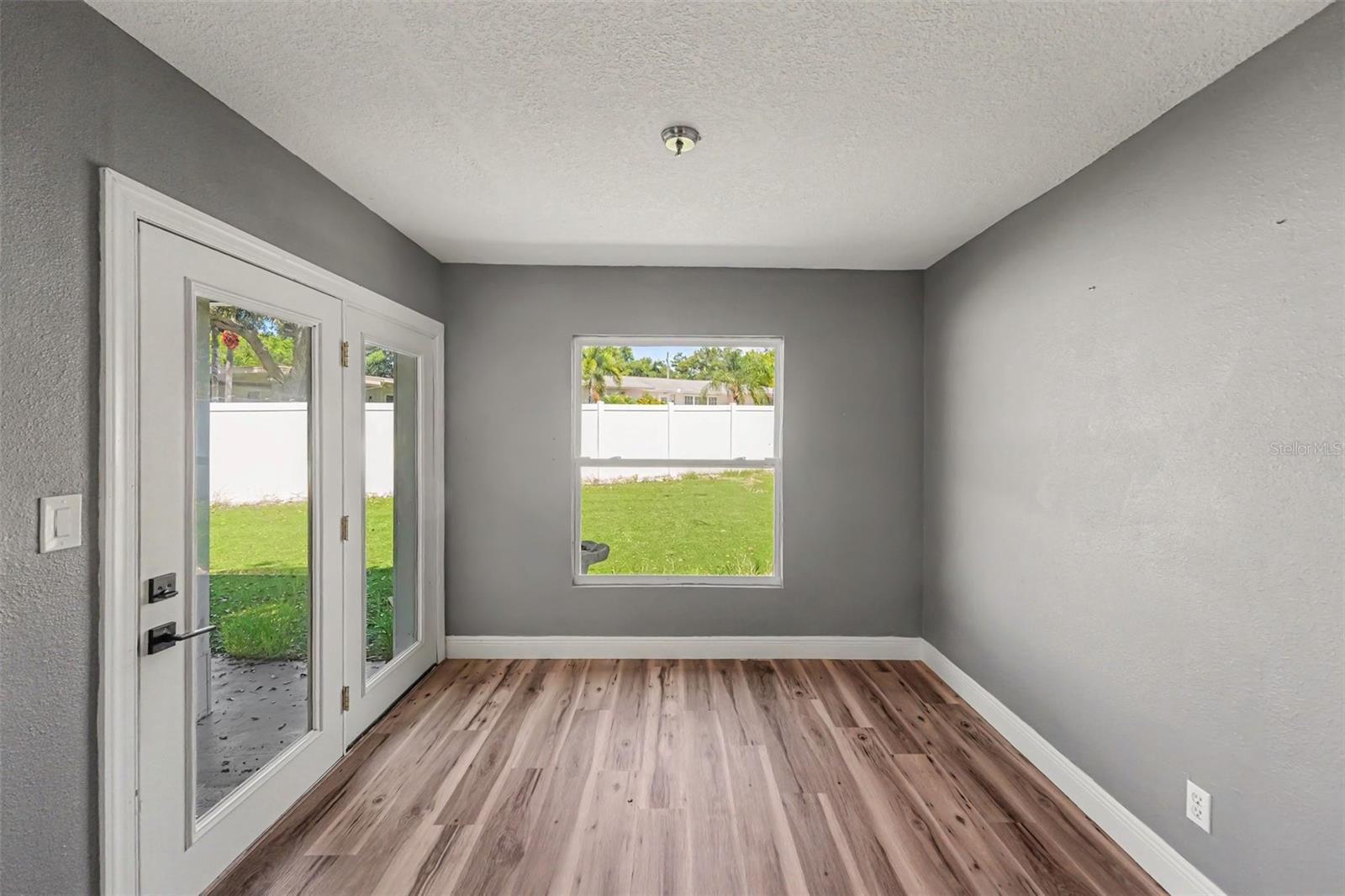 217 Garden, Belleair, FL 33756