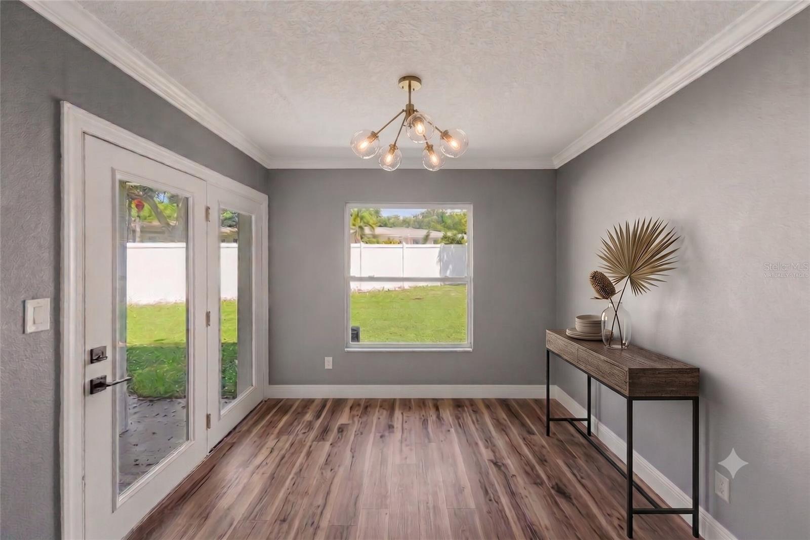 217 Garden, Belleair, FL 33756