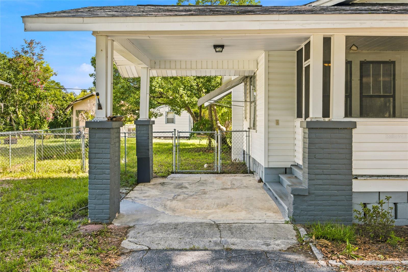 20315 The Granada, Dunnellon, FL 34432