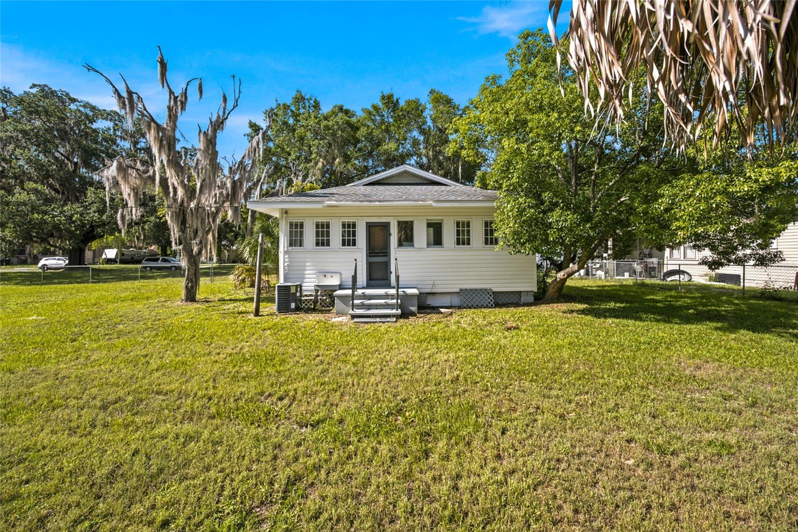 20315 The Granada, Dunnellon, FL 34432