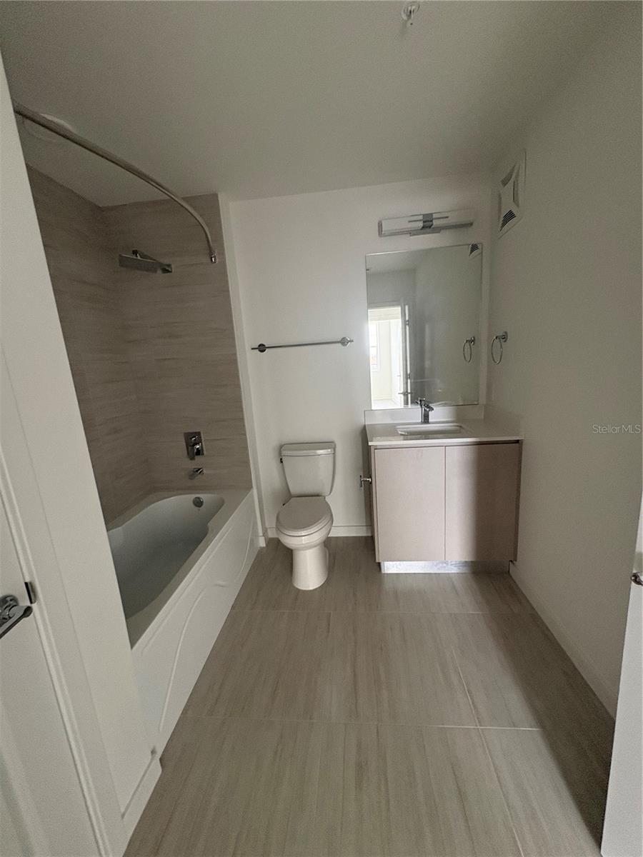 5579 Millenia Park Unit 516, Orlando, FL 32839