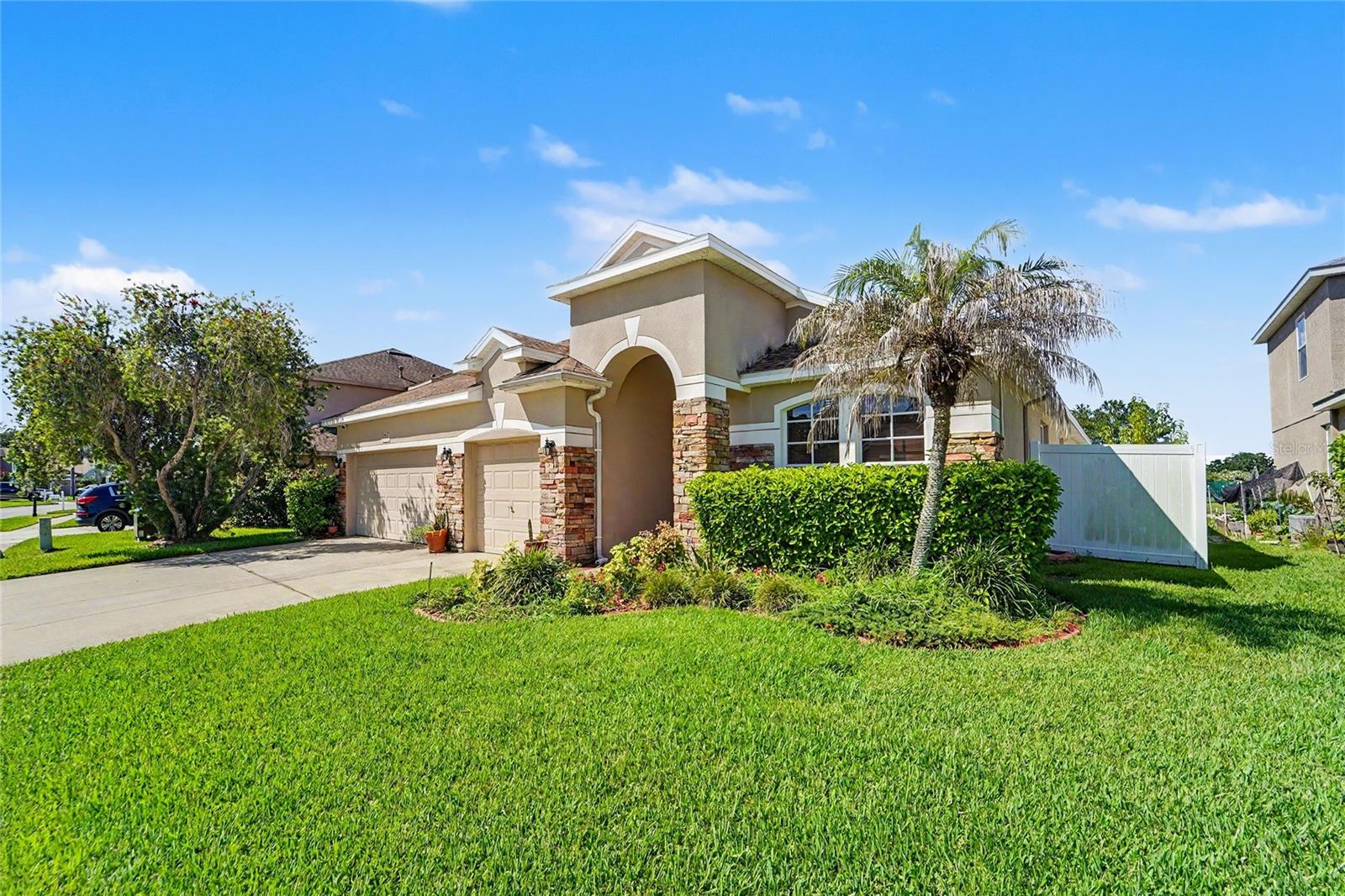 27236 Hollybrook, Wesley Chapel, FL 33544