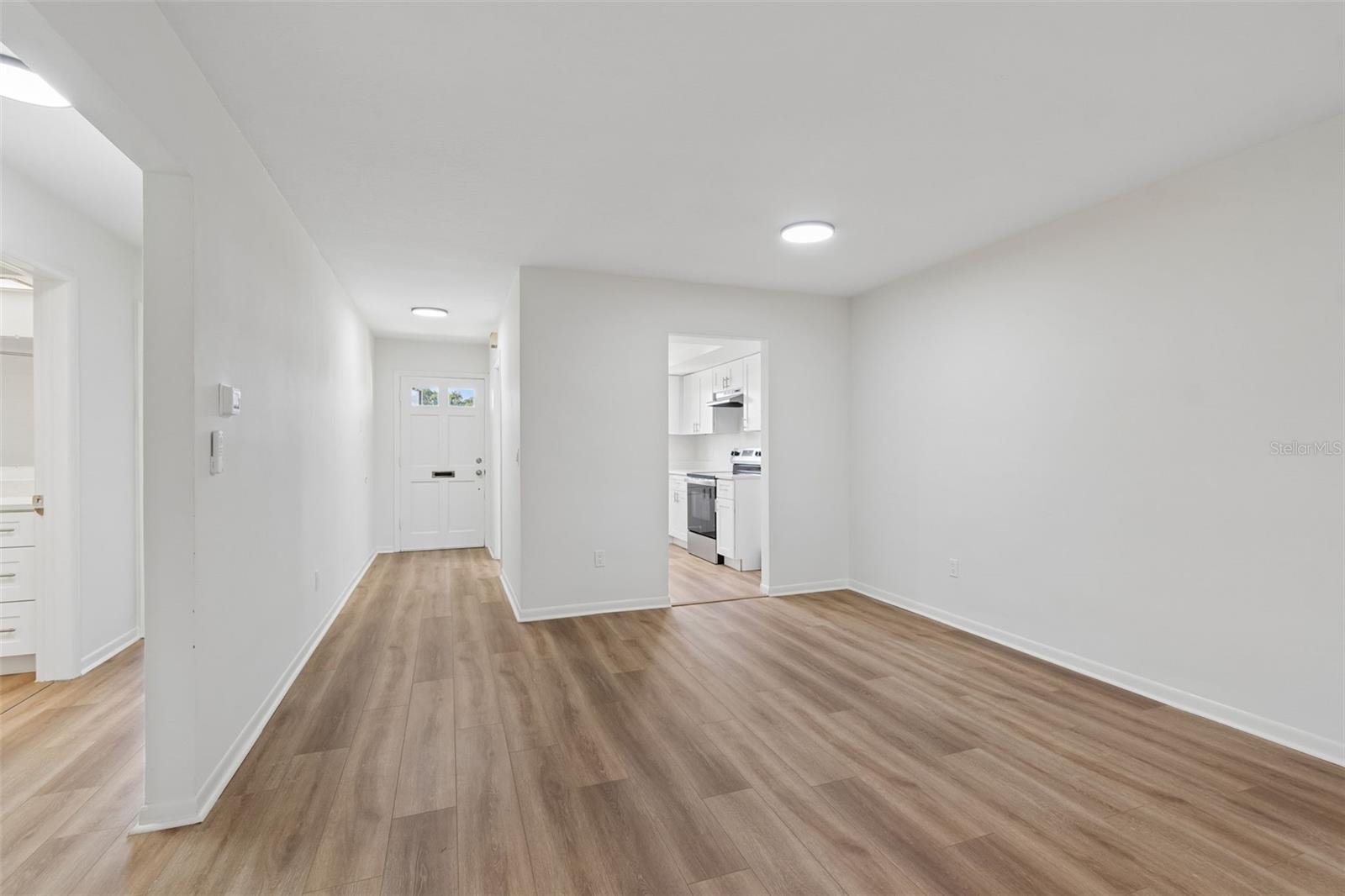 1614 Lake Unit 2, Clearwater, FL 33756